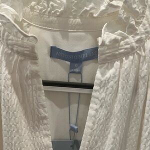 Women’s white cap sleeve Antonio Melani dress. Size 0